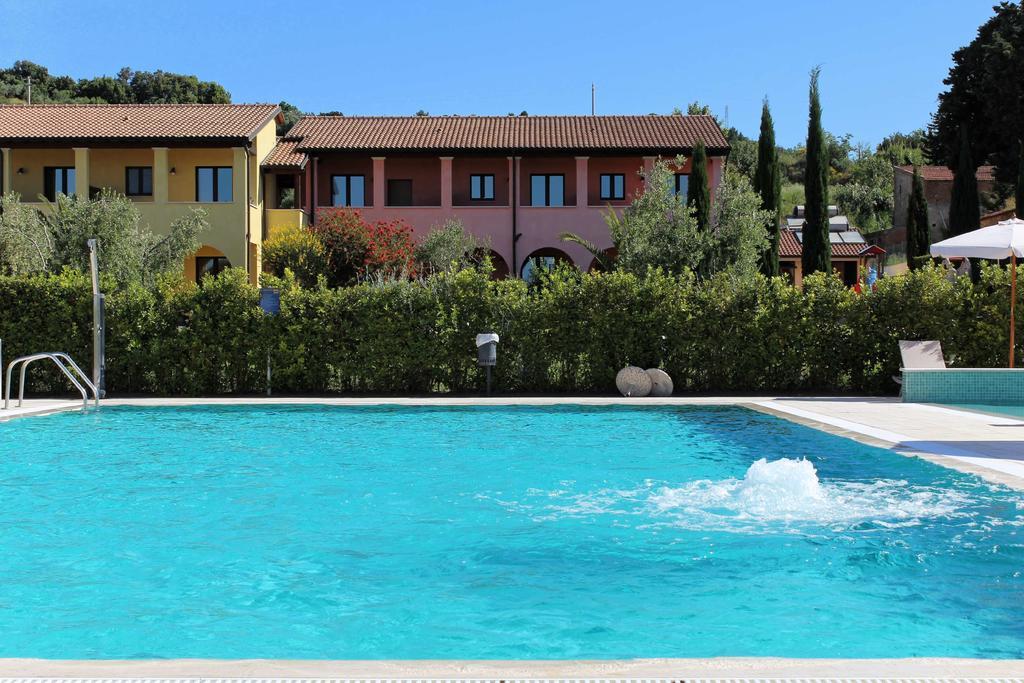 Le Corti Del Sole Residence Venturina Terme Exterior foto