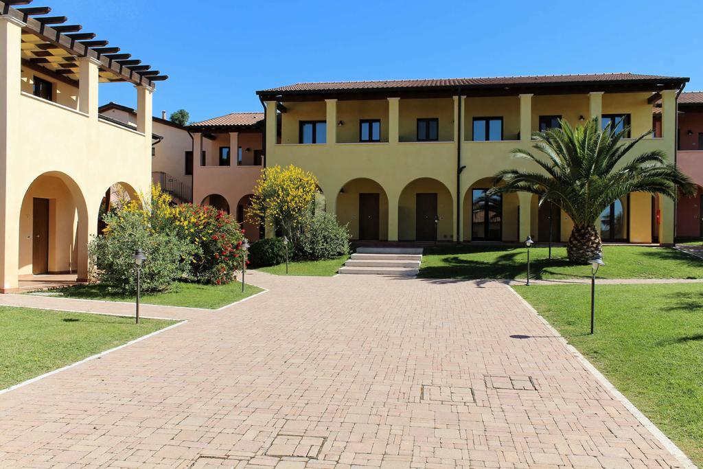 Le Corti Del Sole Residence Venturina Terme Exterior foto